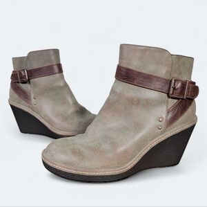 Euro Soft Women's Wedge Ankle Boots Size 7 Strap Buckle Booties